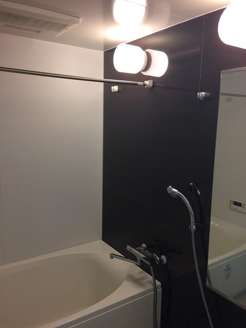 エル･イソベ三宮 風呂画像