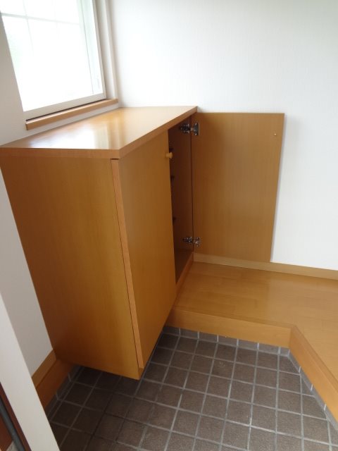 ヴァン パッソル 玄関