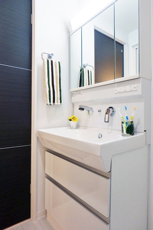 メイボーテセラ その他5