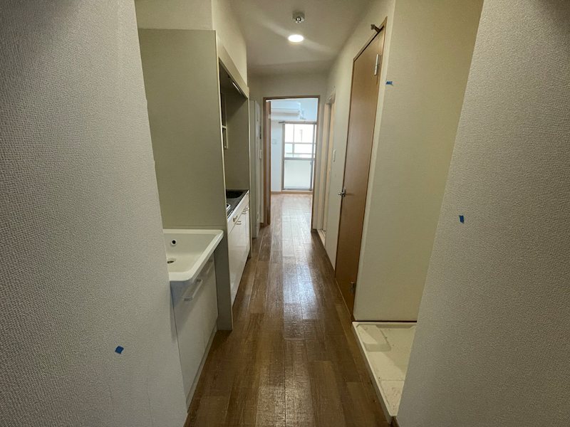 ハクユウ元町 玄関