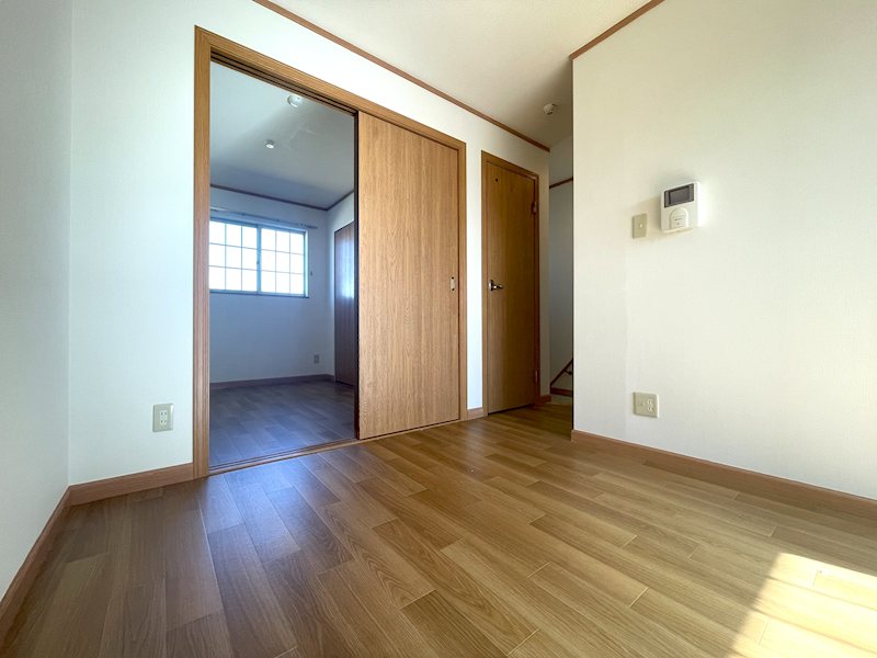 グラン シャリオ(守山市) リビング