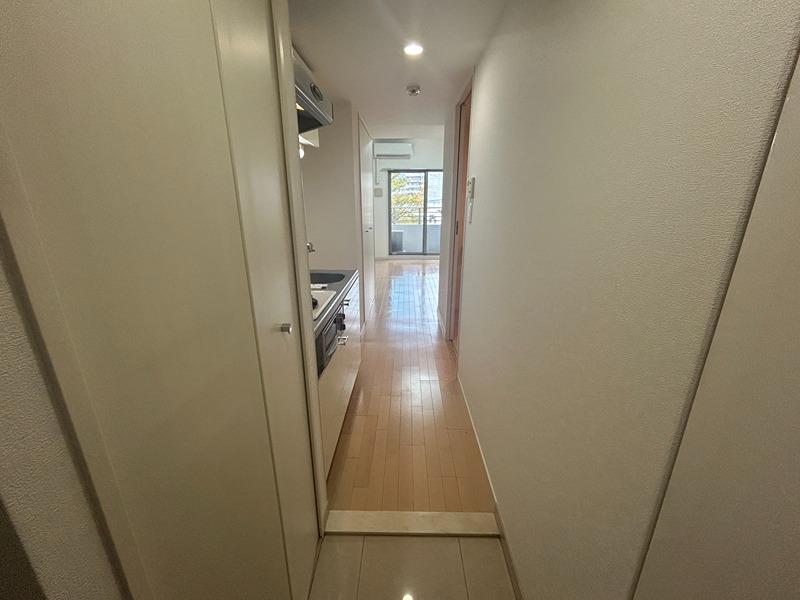 セイワパレス 京橋コルティーレ 玄関