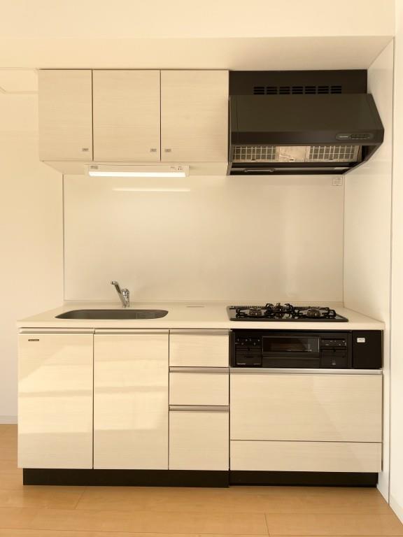 フルール・ラ・メール キッチン