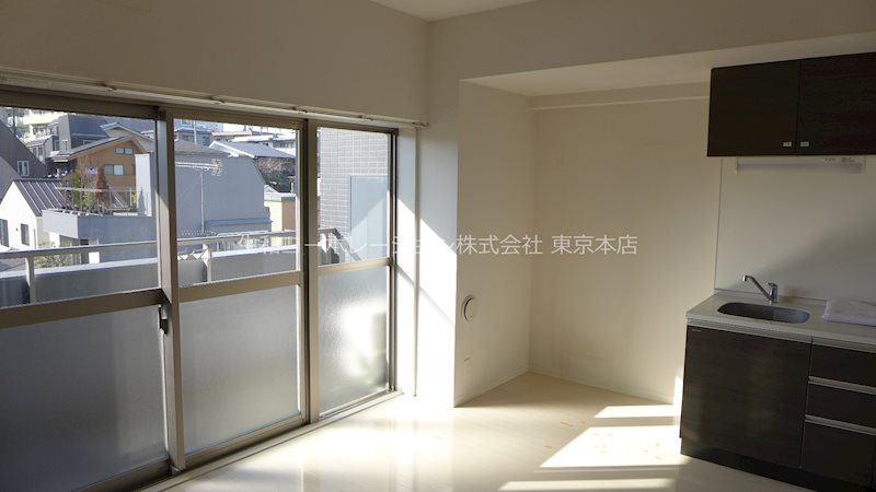 福信館 リビング