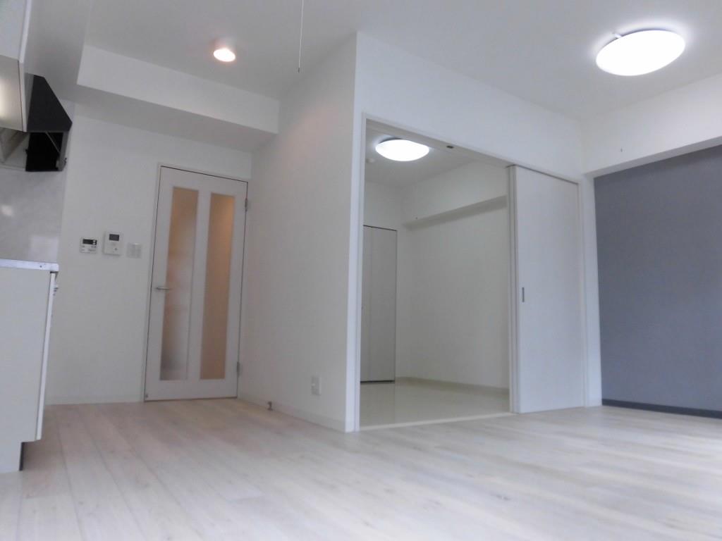 グランシャリオ江坂 リビング