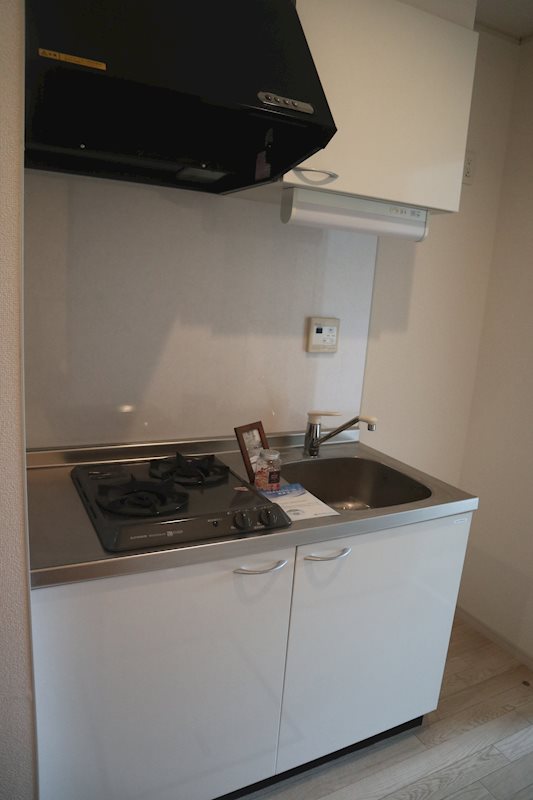 メディオ エス キッチン