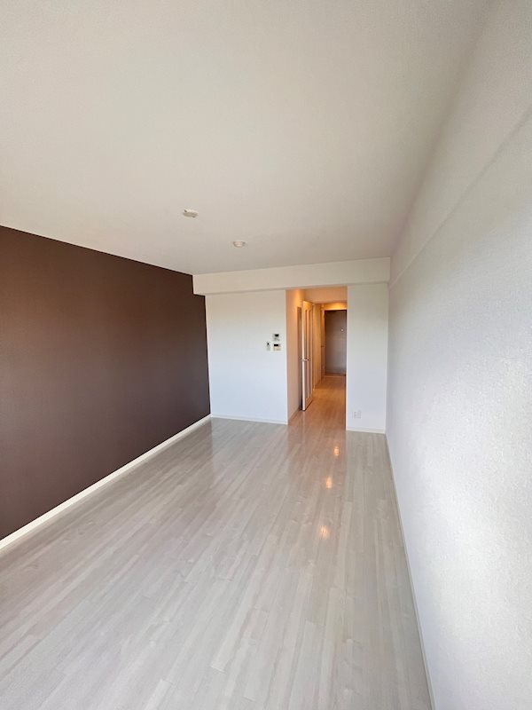 クレスト園田 リビング