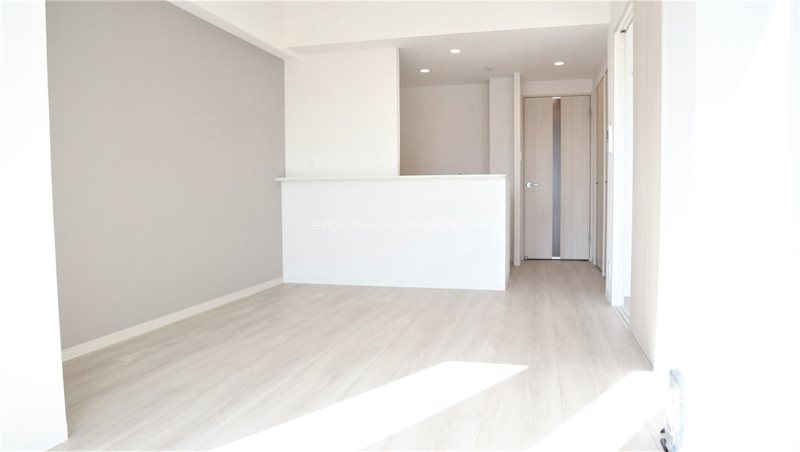 エルミタージュ ドゥ メゾン リビング