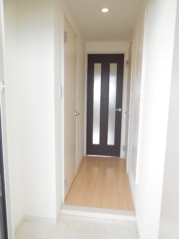 フルーヴトレーズ 玄関