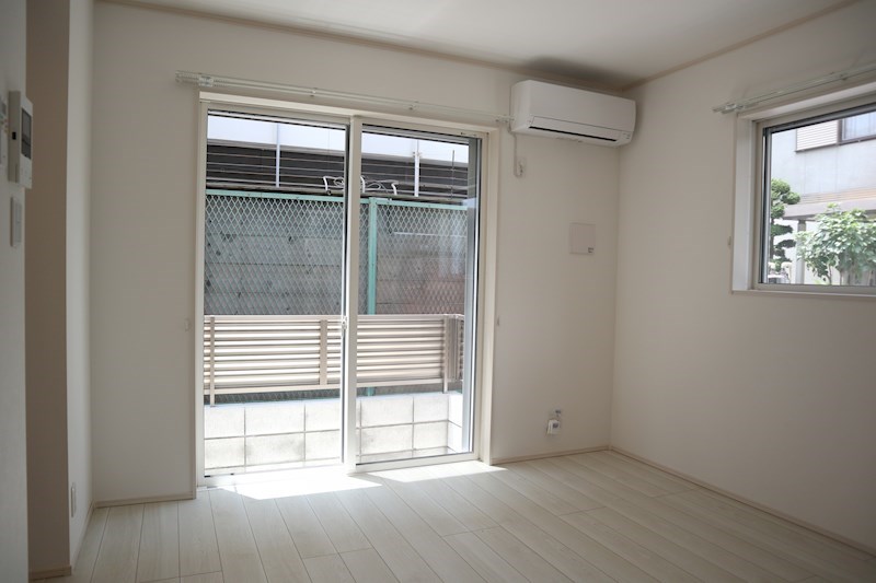 湊町ウッドヴィレッジ リビング