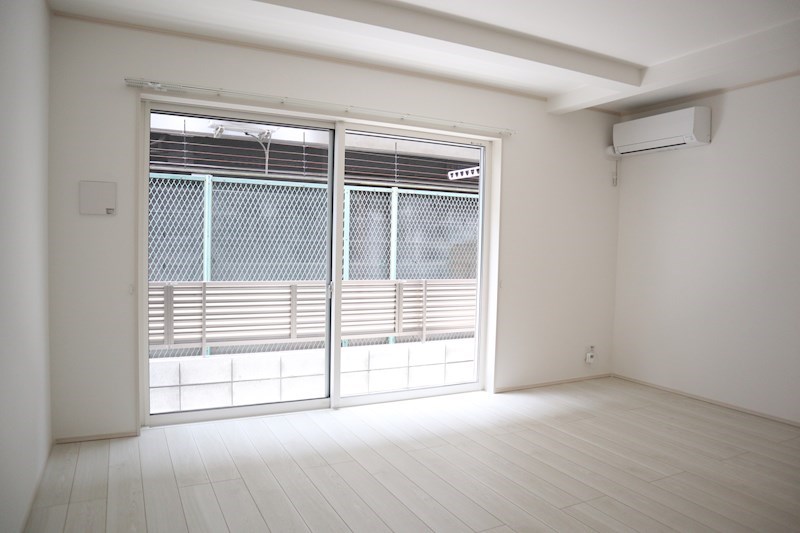 湊町ウッドヴィレッジ リビング