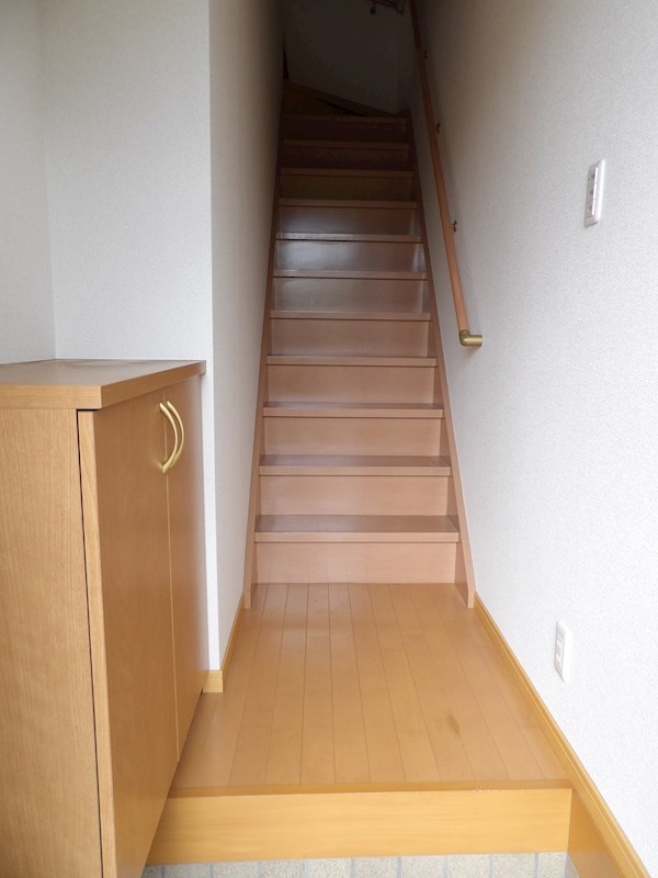 コンフォート下府 玄関