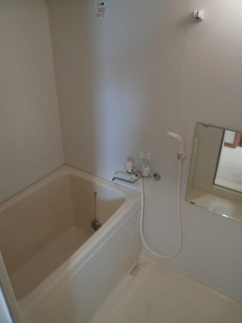 メゾンドベルⅡ 玄関