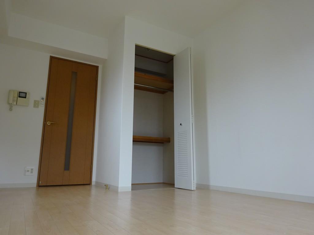 クローヴェーサウスタカハマ ベッドルーム