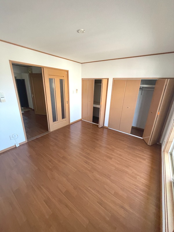 フローラ北花田 ベッドルーム