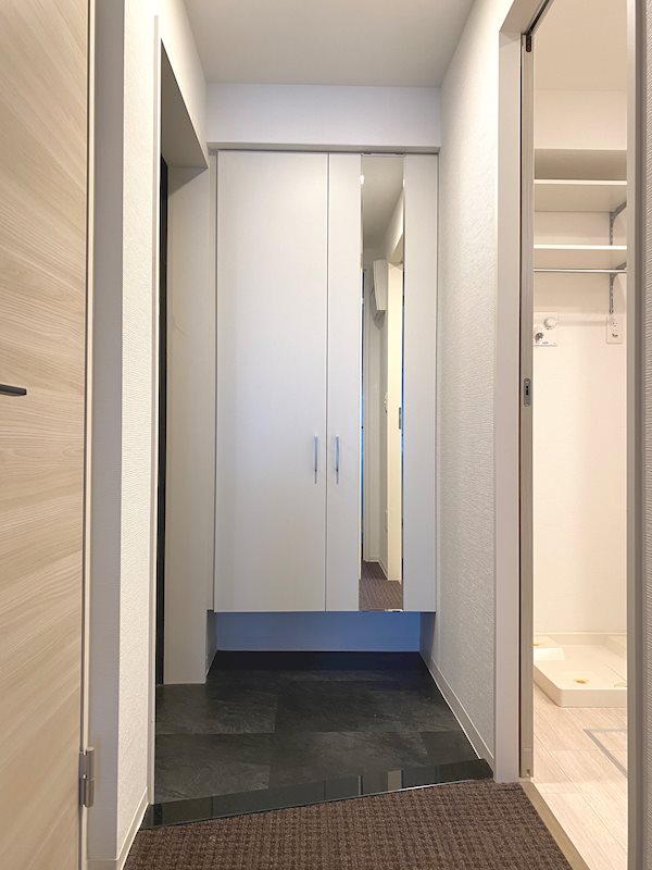 Residence Tresor Dieu 玄関