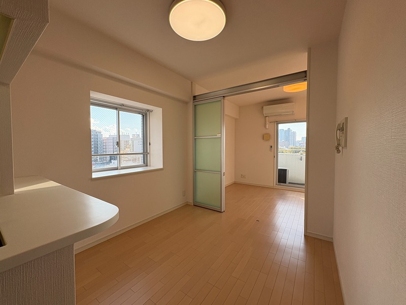 セイワパレス大阪城北 リビング