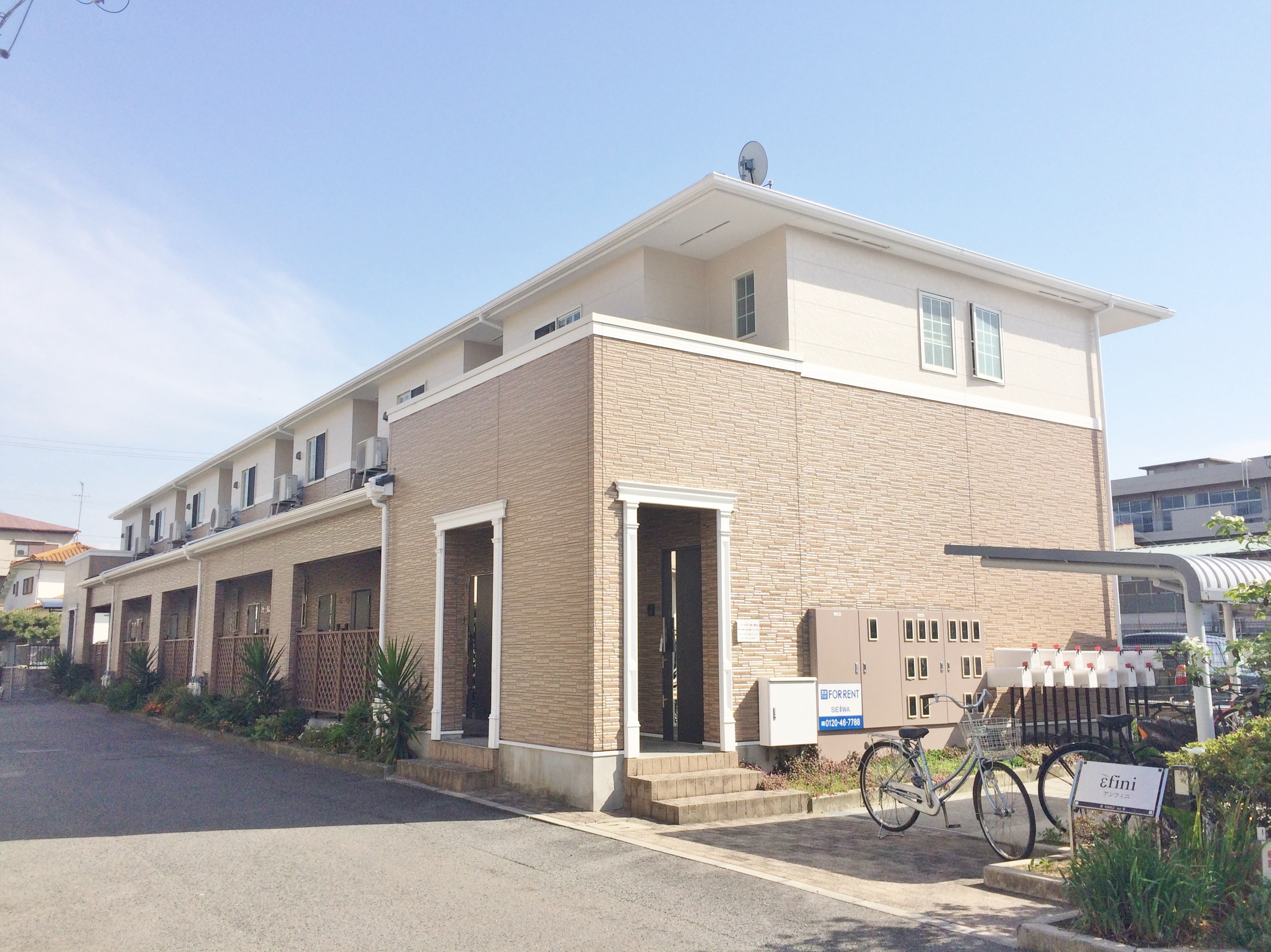 ｱﾝﾌｨﾆ 外観写真