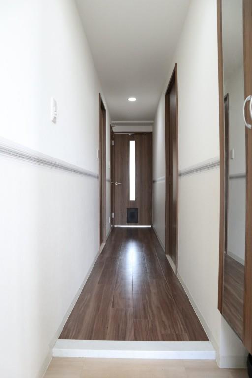 RESIDENCE MIWA 玄関