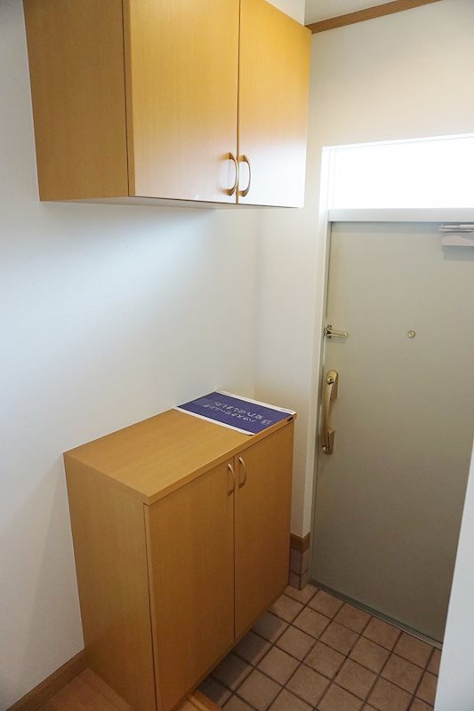 エスポアールナカタニ 玄関