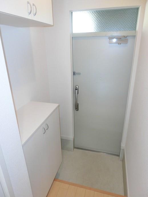 ティンカーベルRS 玄関