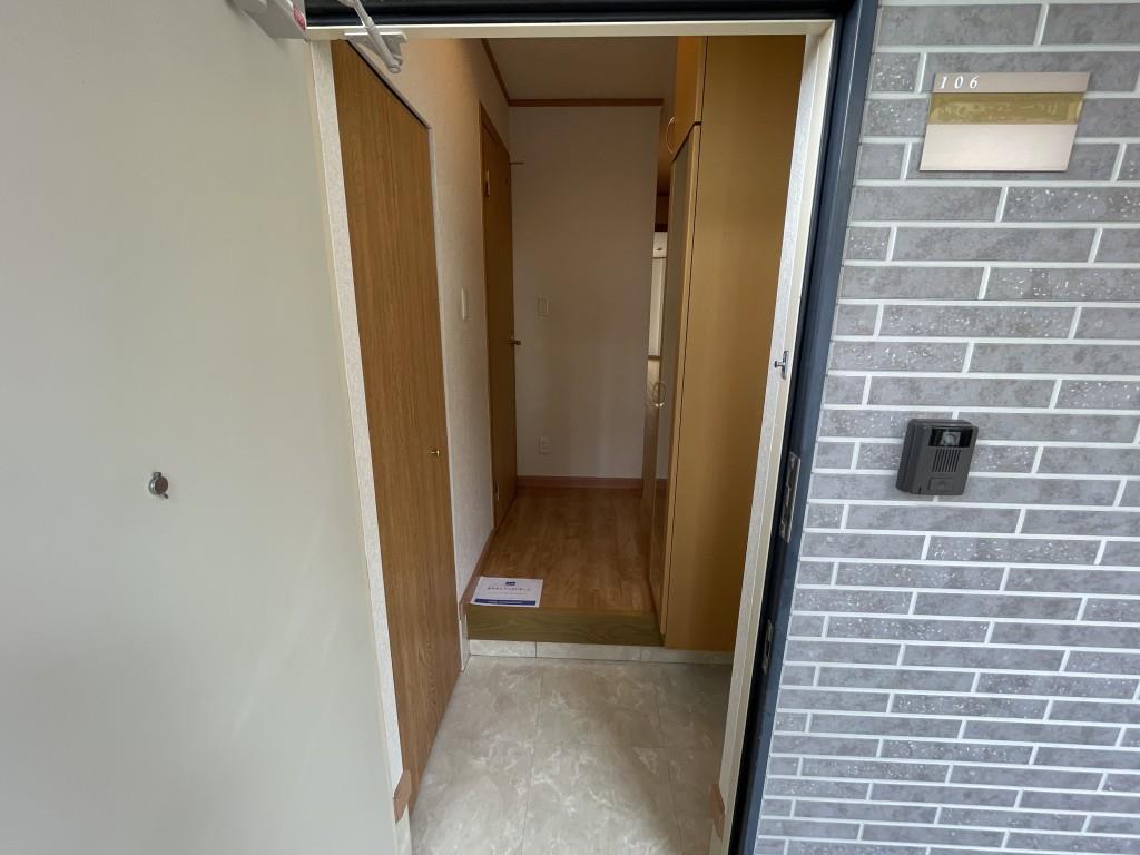 ベルソレアード 玄関