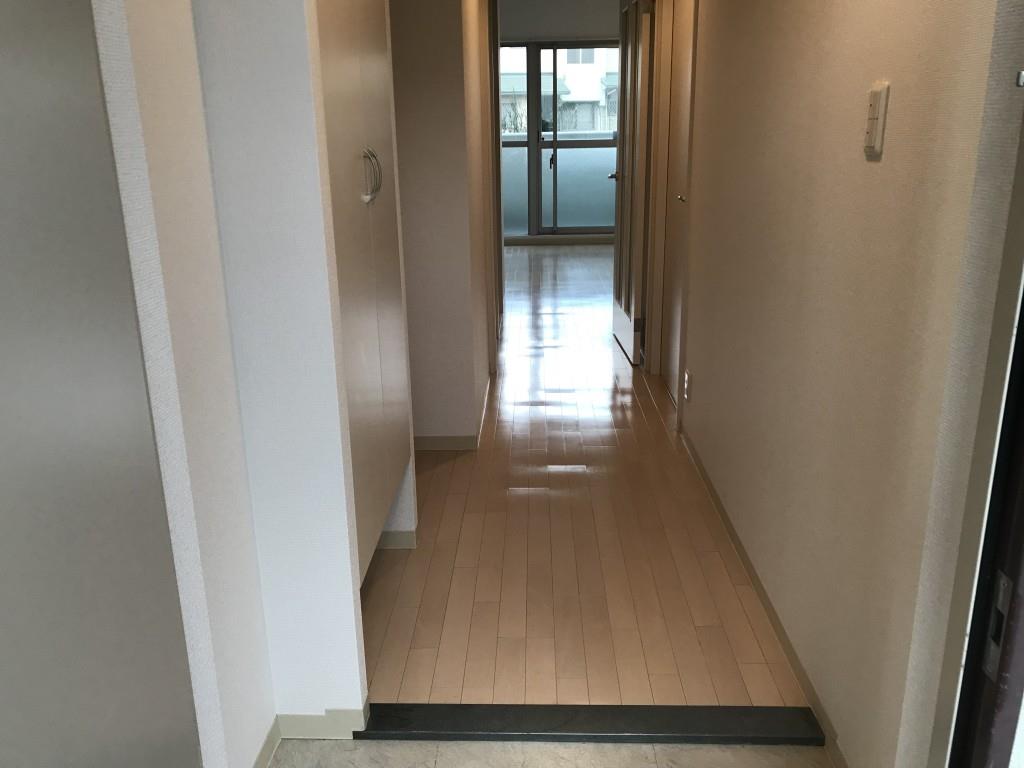 アルベロ 玄関