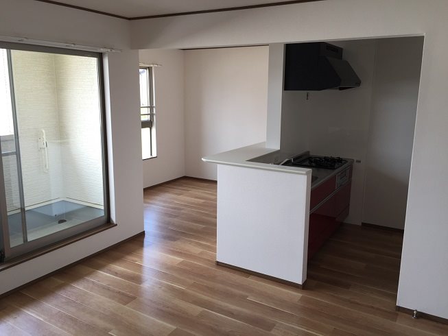 ジョイフル新宮 リビング