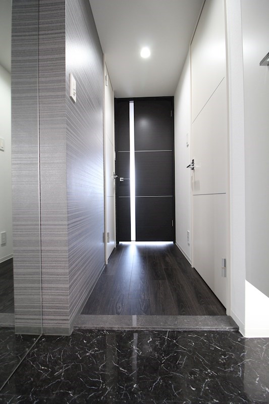 セイワパレス京町堀 玄関