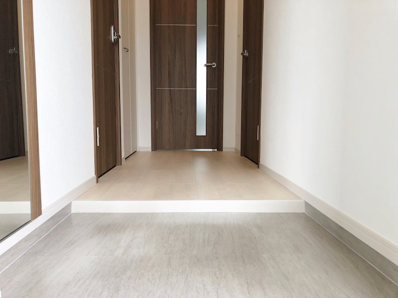 カーサエテルナ 玄関