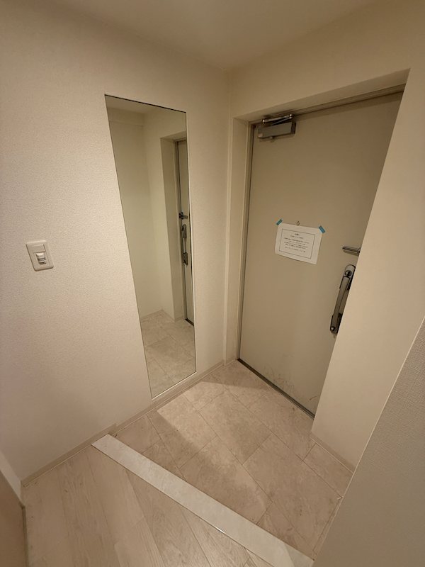 ミラノ堺筋 玄関