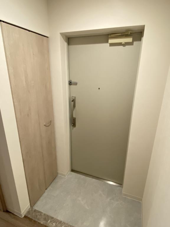 ヒューゲル本郷 玄関