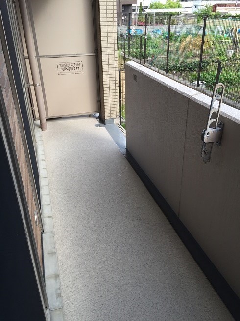 ベルナードサーモス ベランダ