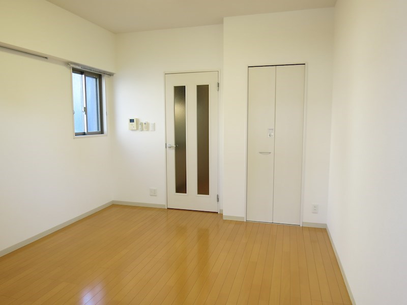 サンライズ・新町 大塚ビル リビング