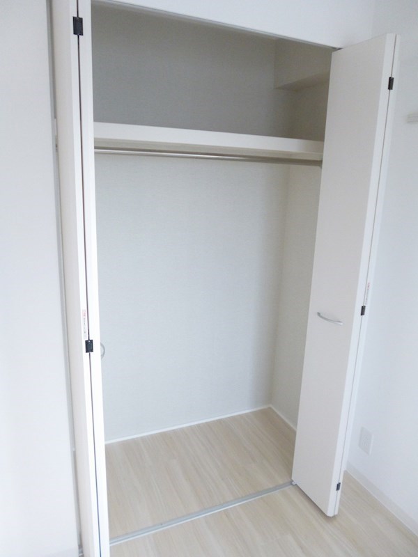 ヴィルヌーブエスケーエイチ その他3