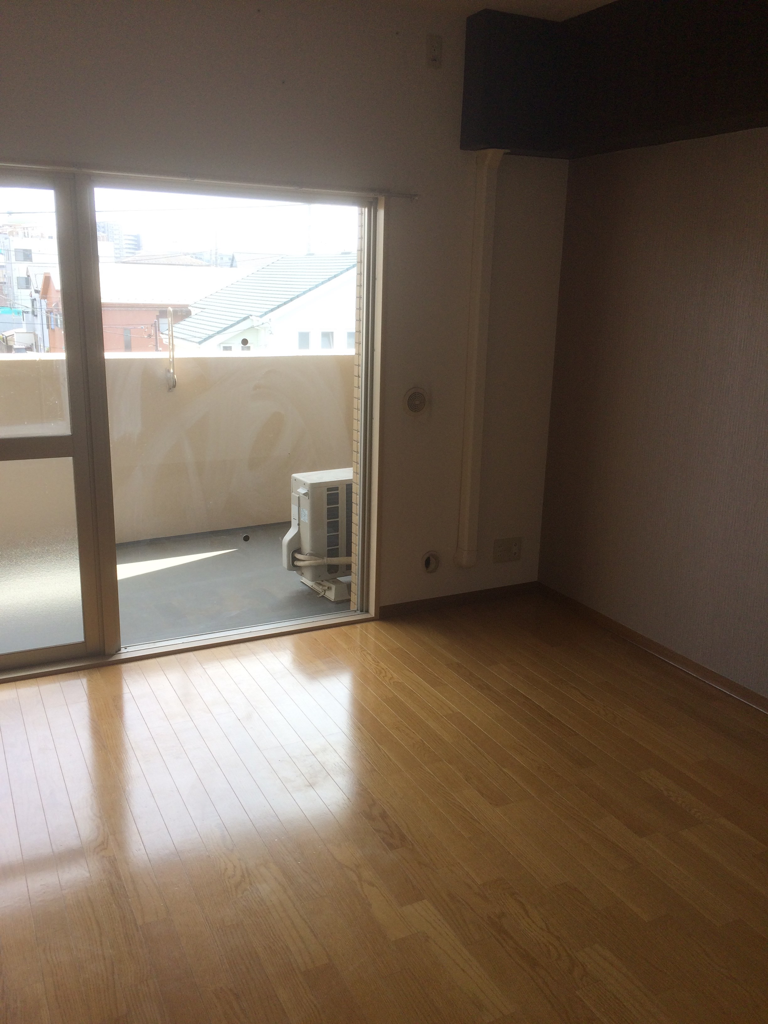 エレガン・レーヴ リビング