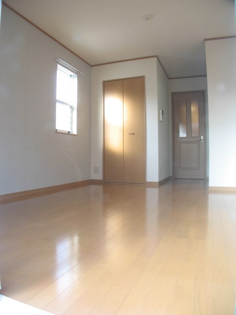 フォレスト・パル リビング