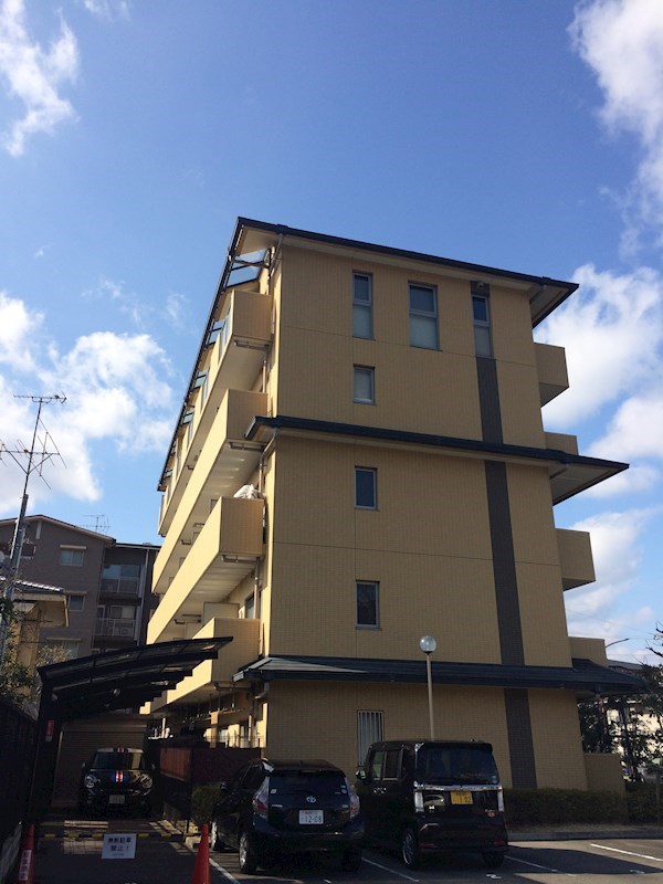 全室南向き。清掃の行き届いた綺麗なマンション。