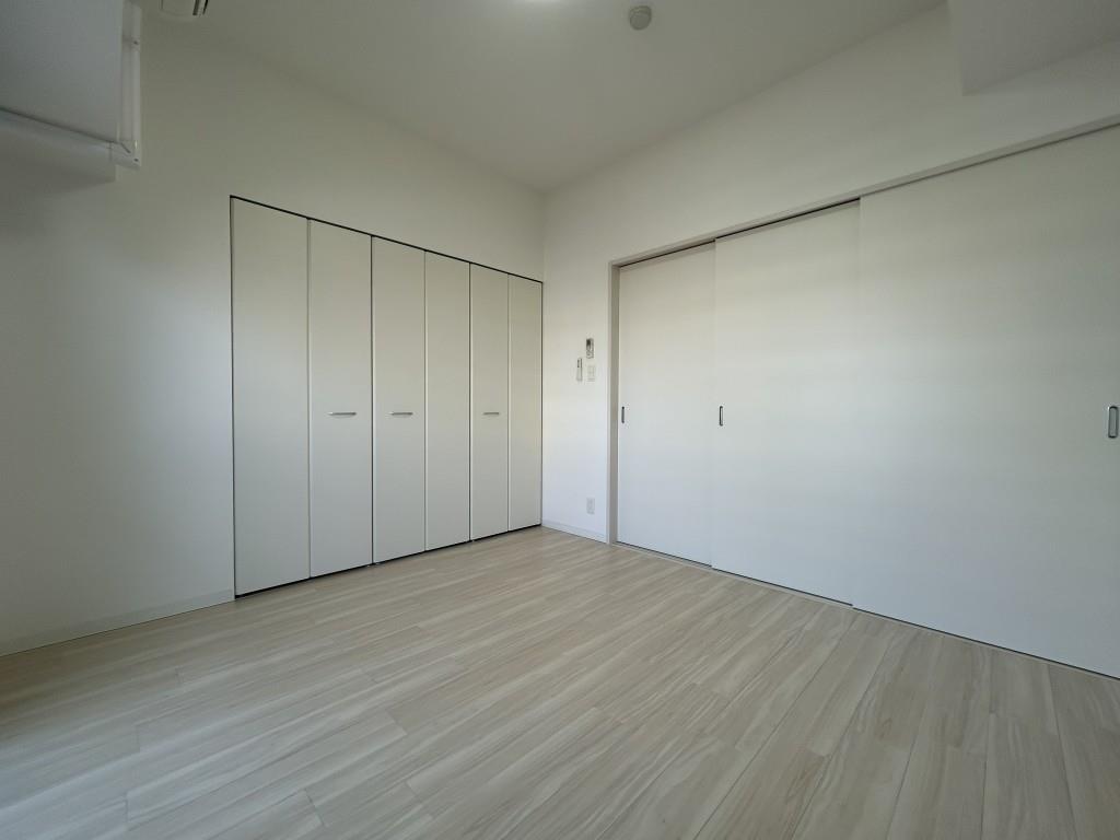 コンセール葵 ベッドルーム