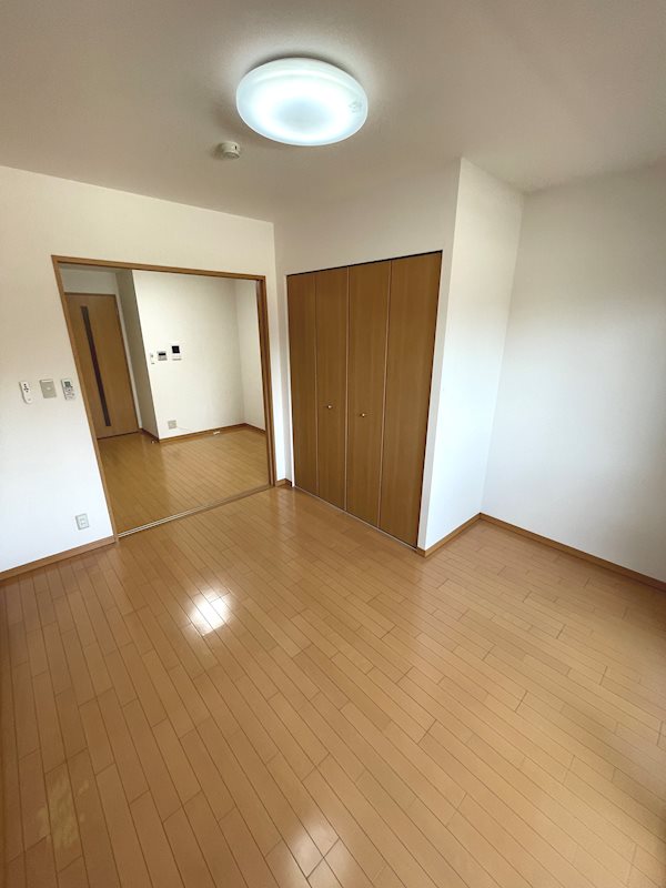 フランディル ベッドルーム