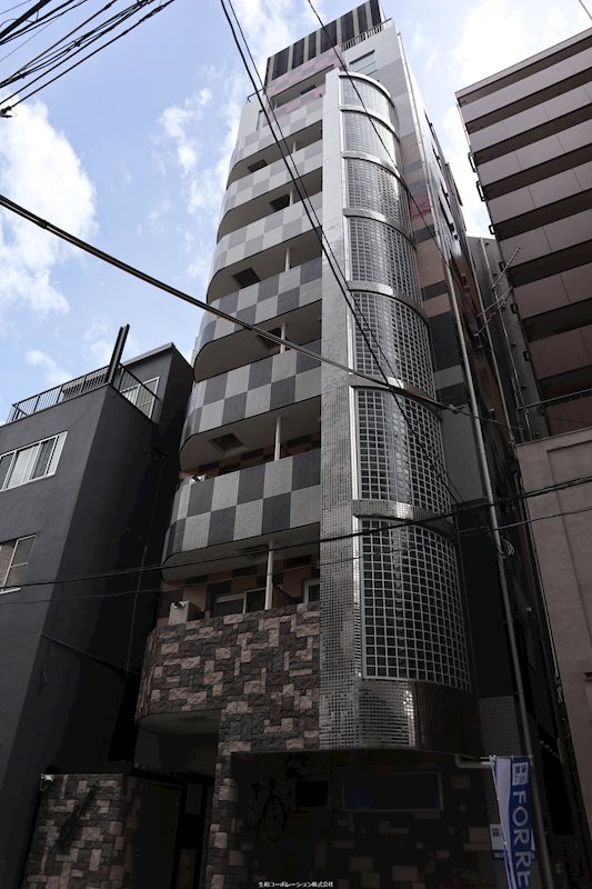 メゾニティ・クイーン阿波座 0302号室 外観