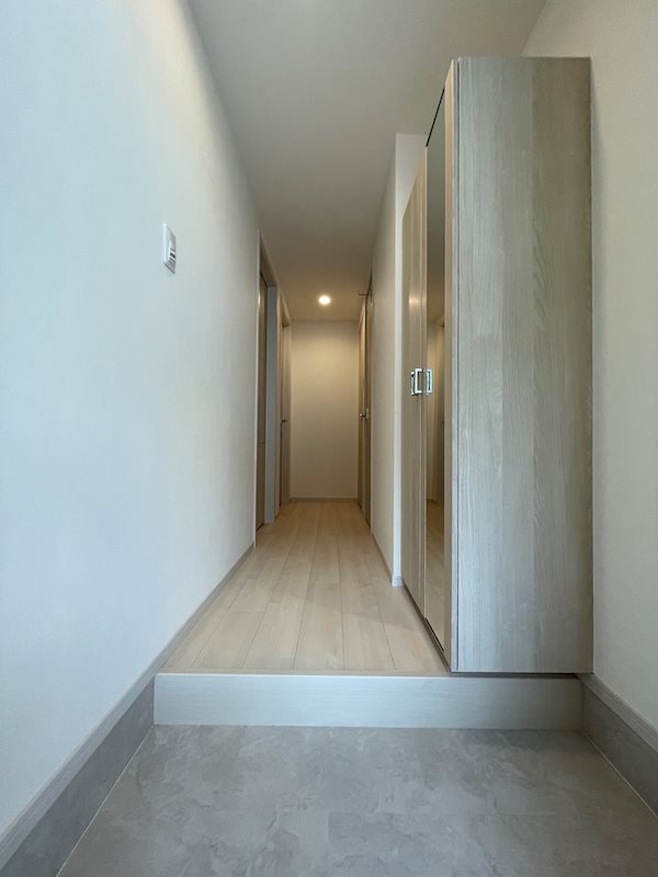 サウスリッシュ岩倉 玄関