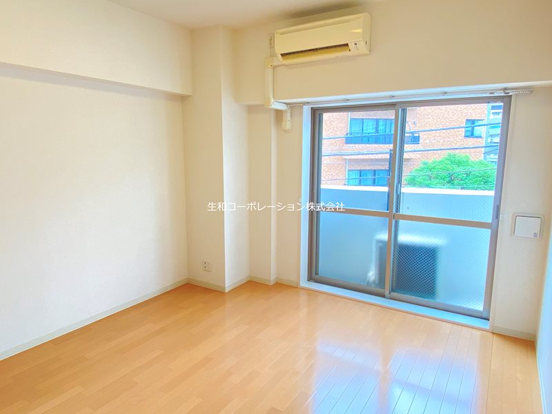 ル フェニックス リビング