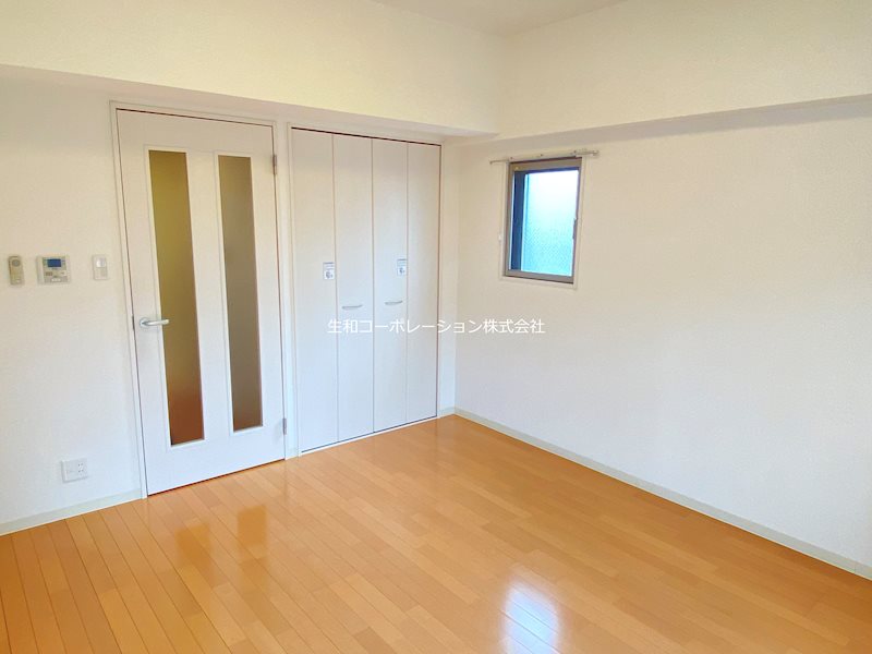 ル フェニックス ベッドルーム