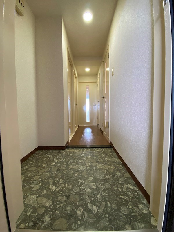 エルソレーユ 玄関