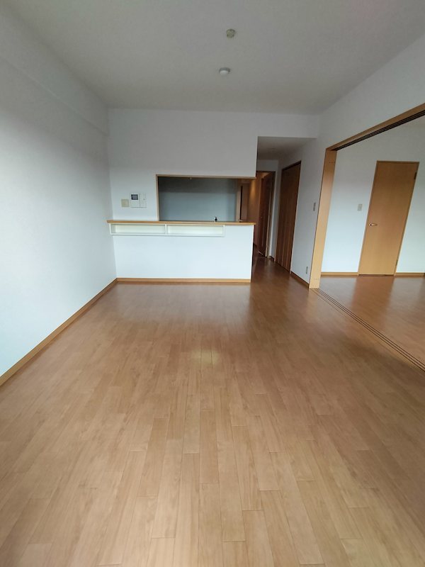 ﾍﾞﾙﾅｰﾄﾞｻｰﾓｽ リビング