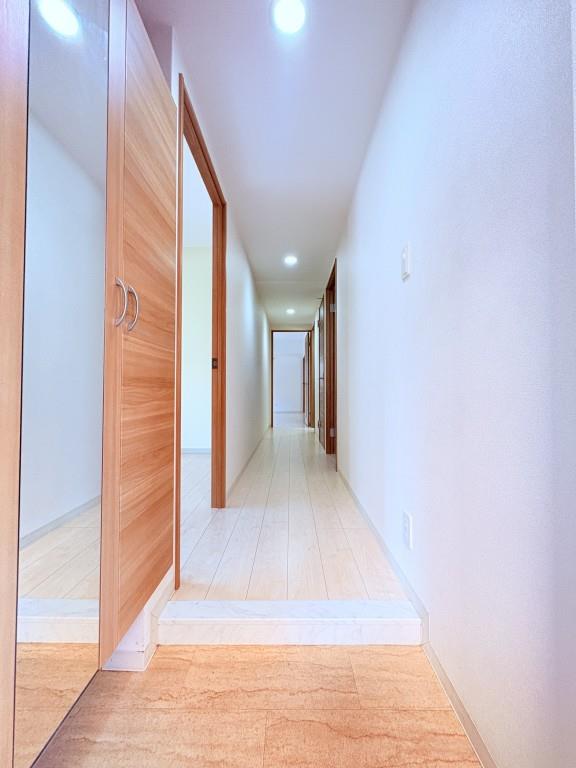 サンライズ百道 玄関