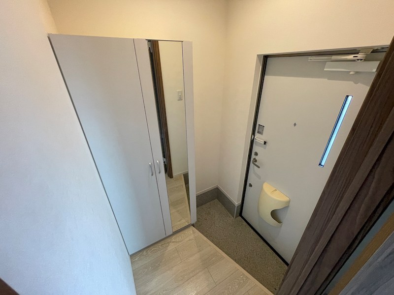 ハイツ第二寺新 玄関