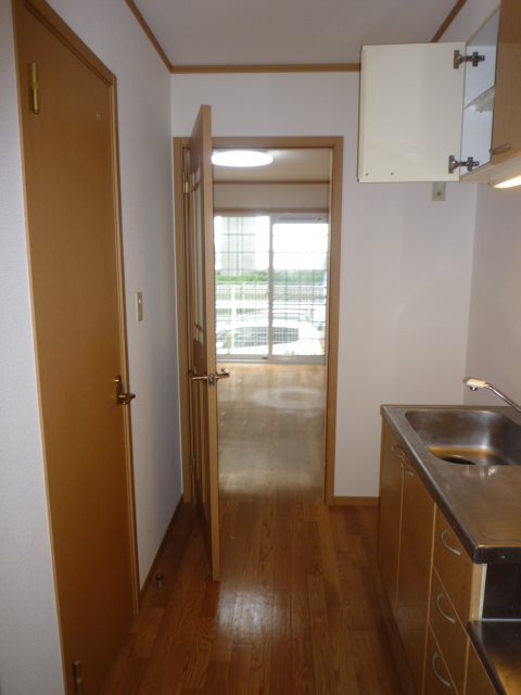 リバーサイド安藤 玄関