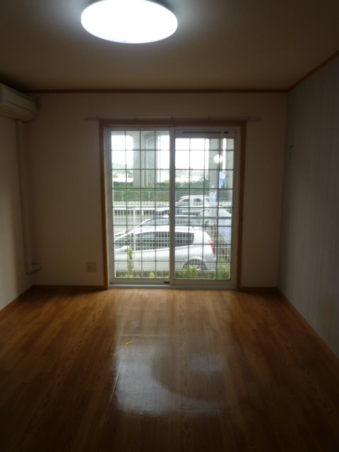 リバーサイド安藤 ベッドルーム